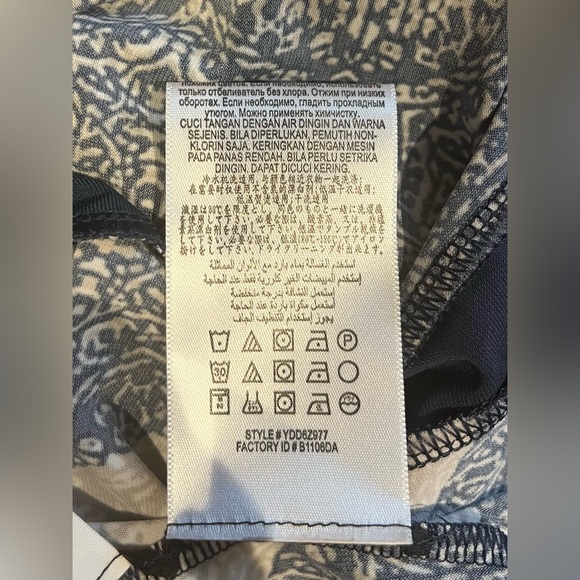 BCBG Mini Dress size M EUC - Picture 4 of 7